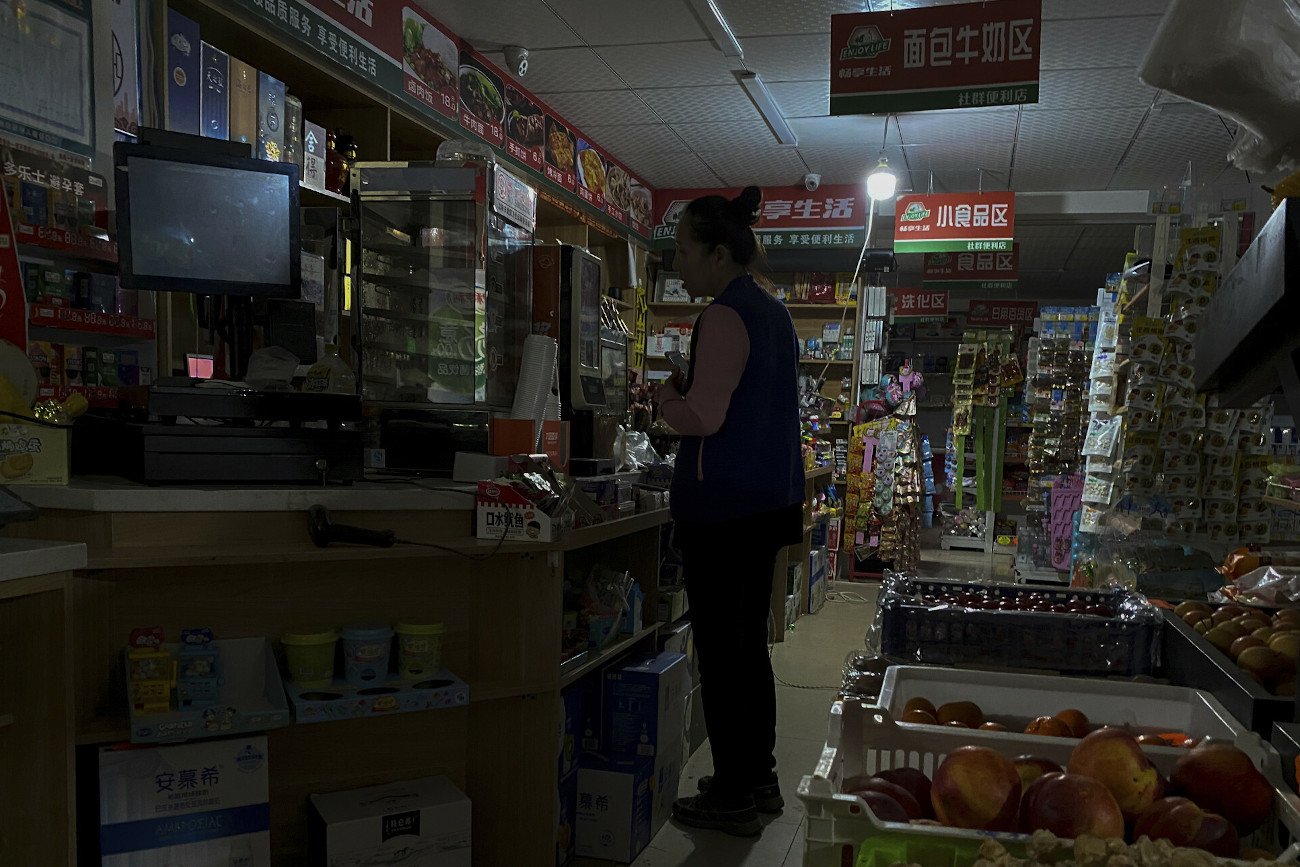 Zgasło światło, stanęły windy, zamknięto fabryki. Tak wygląda kryzys energetyczny w Chinach. Czy możemy odczuć go w Polsce?