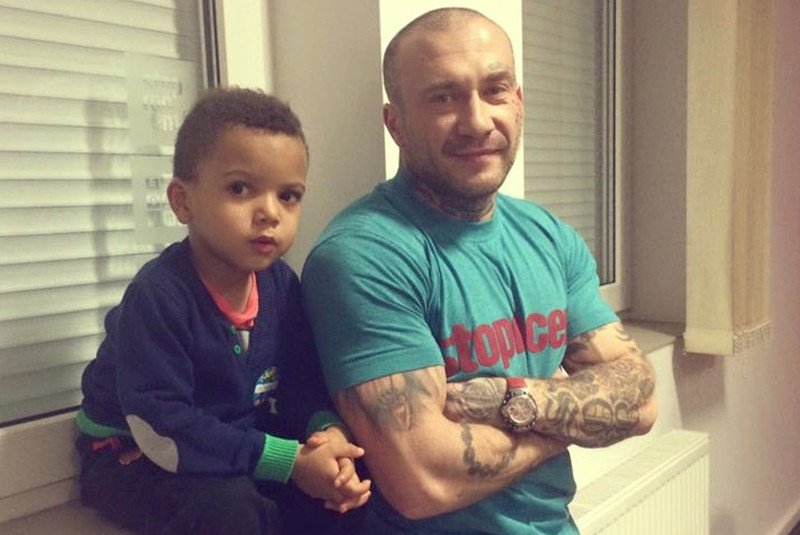 Raper Sobota z synkiem