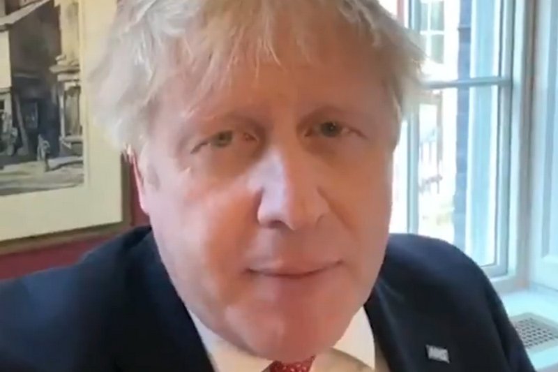 Premier podziękował wolontariuszom.