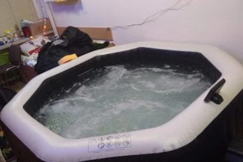 Jacuzzi studentów z AGH trafiło na aukcję WOŚP.