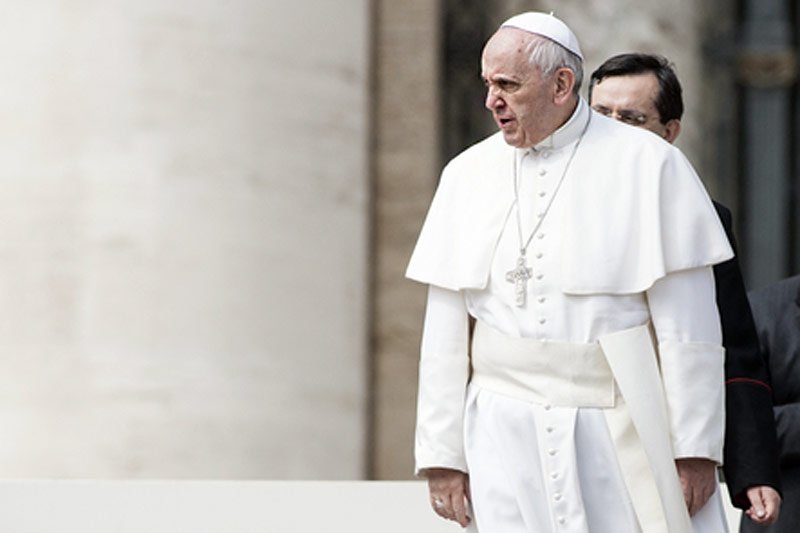 Papież Franciszek zaskoczył komentarzem, który można odebrać jako zachętę do zbrojnej interwencji przeciwko islamistom w Iraku.