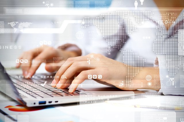 Technologia coraz częściej towarzyszy człowiekowi w codziennym życiu.