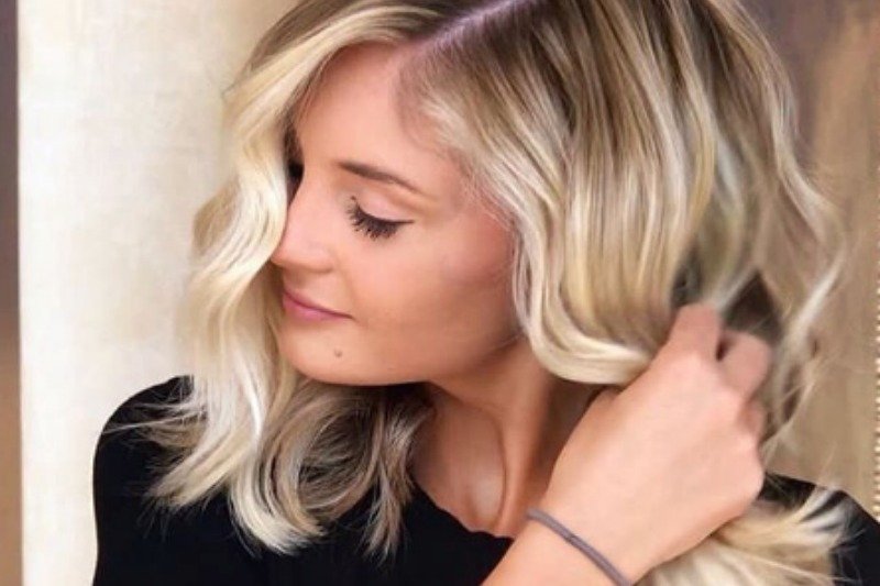 Cięcie kaligrafem ma być prawdziwą rewolucją we fryzjerstwie. Na czym polega ta technika?