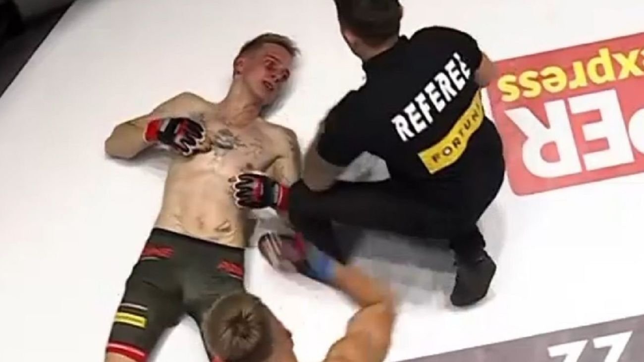 Jaś Kapela zdeklasowany przez Konrada Skolimowskiego na Prime Show MMA 2