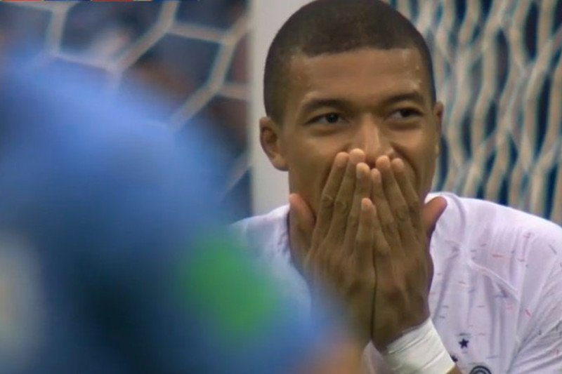 Urugwaj i Francja walczyły o awans do półfinału Mundialu.