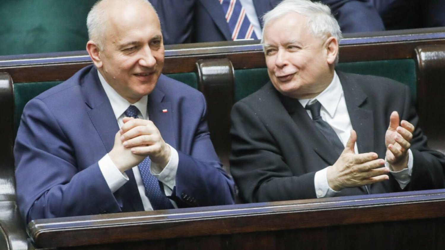 Są plany PiS co do konkretnych elektoratów. Tak partia gra na emocjach