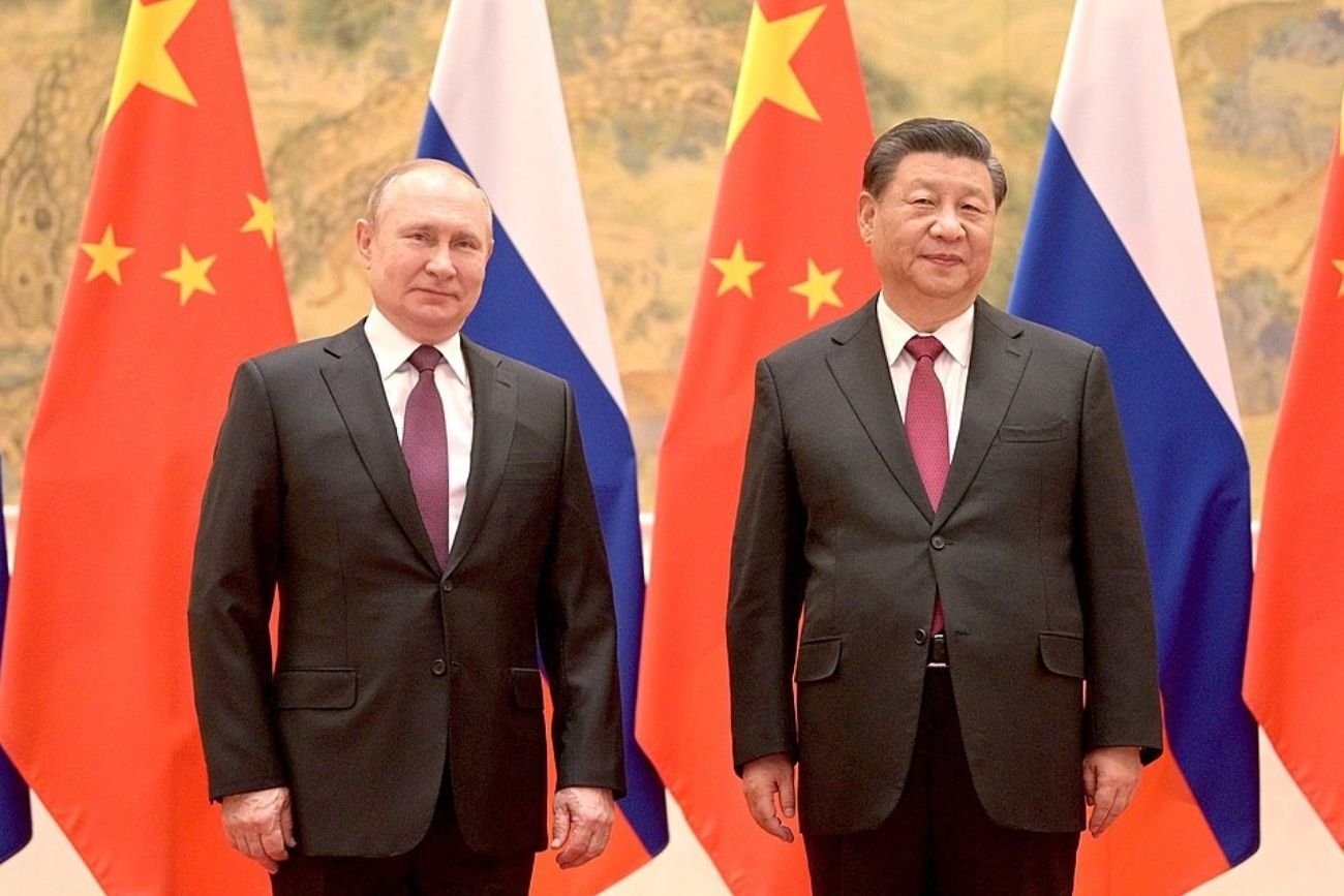 Putin pojawił się na szczycie Szanghajskiej Organizacji Współpracy w Chinach. Putin pojawił się na szczycie Szanghajskiej Organizacji Współpracy w Chinach.