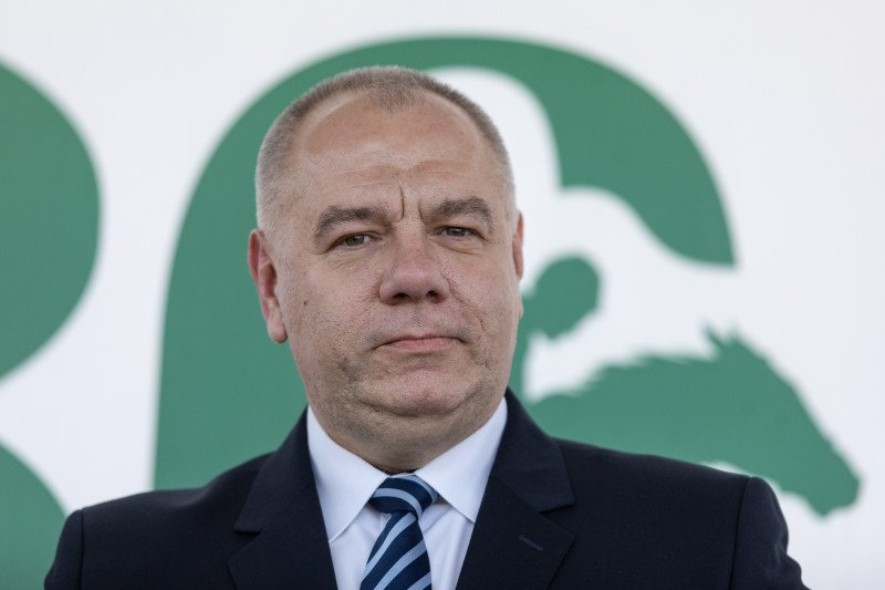 Jacek Sasin zapowiada, że indywidualni odbiorcy nie odczują zmian cen prądu.