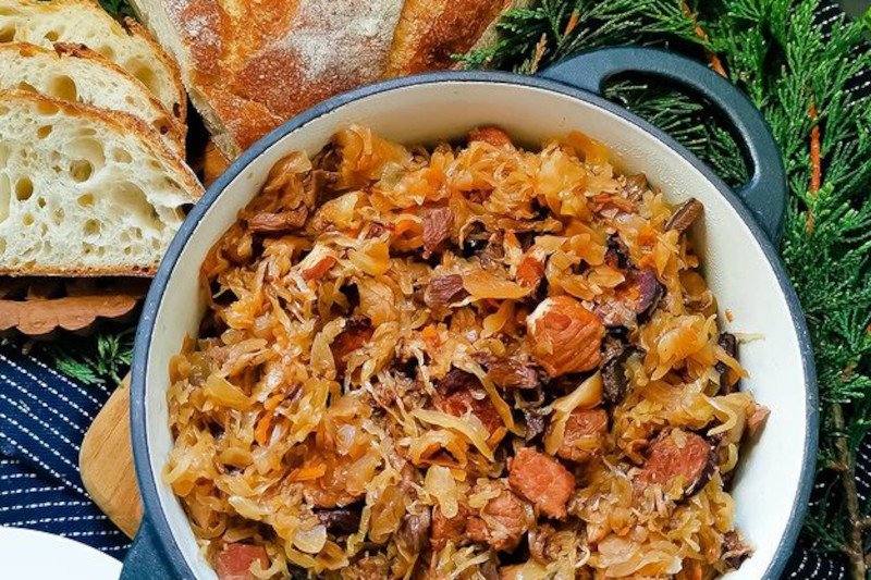 Te sposoby pomogą Ci uratować bigos.