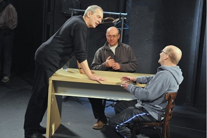 Reżyser Maciej Englert z aktorami Wojciechem Pszoniakiem i Piotrem Fronczewskim