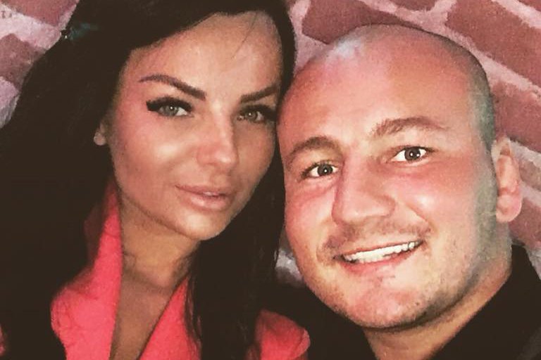 Bokser Artur Szpilka i jego narzeczona Kamila Wybrańczyk wzięli udział w sesji zdjęciowej dla magazynu "CKM".