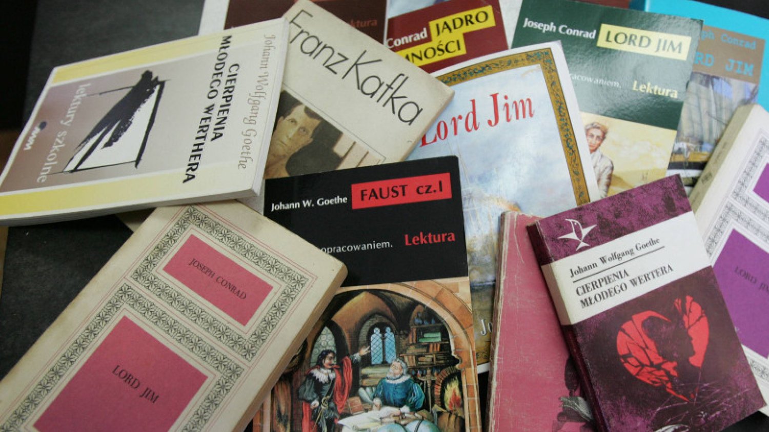 Z podstawy programowej dla liceum mogą zniknąć Franz Kafka i Bruno Schulz