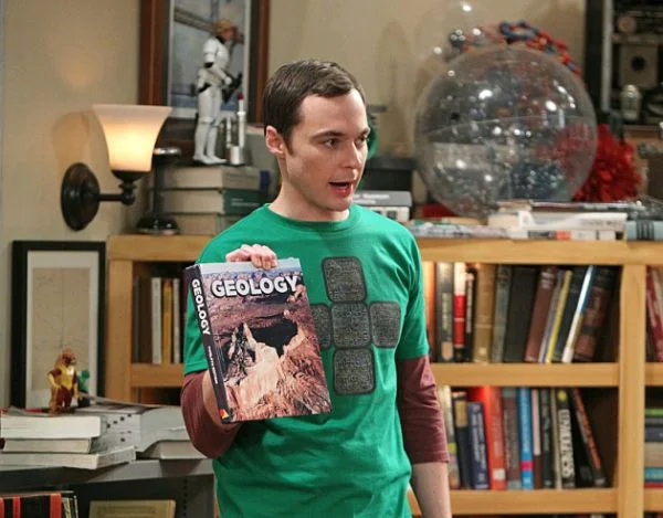 Bohater kultowego serialu "Big Bang Theory" - Sheldon Cooper.