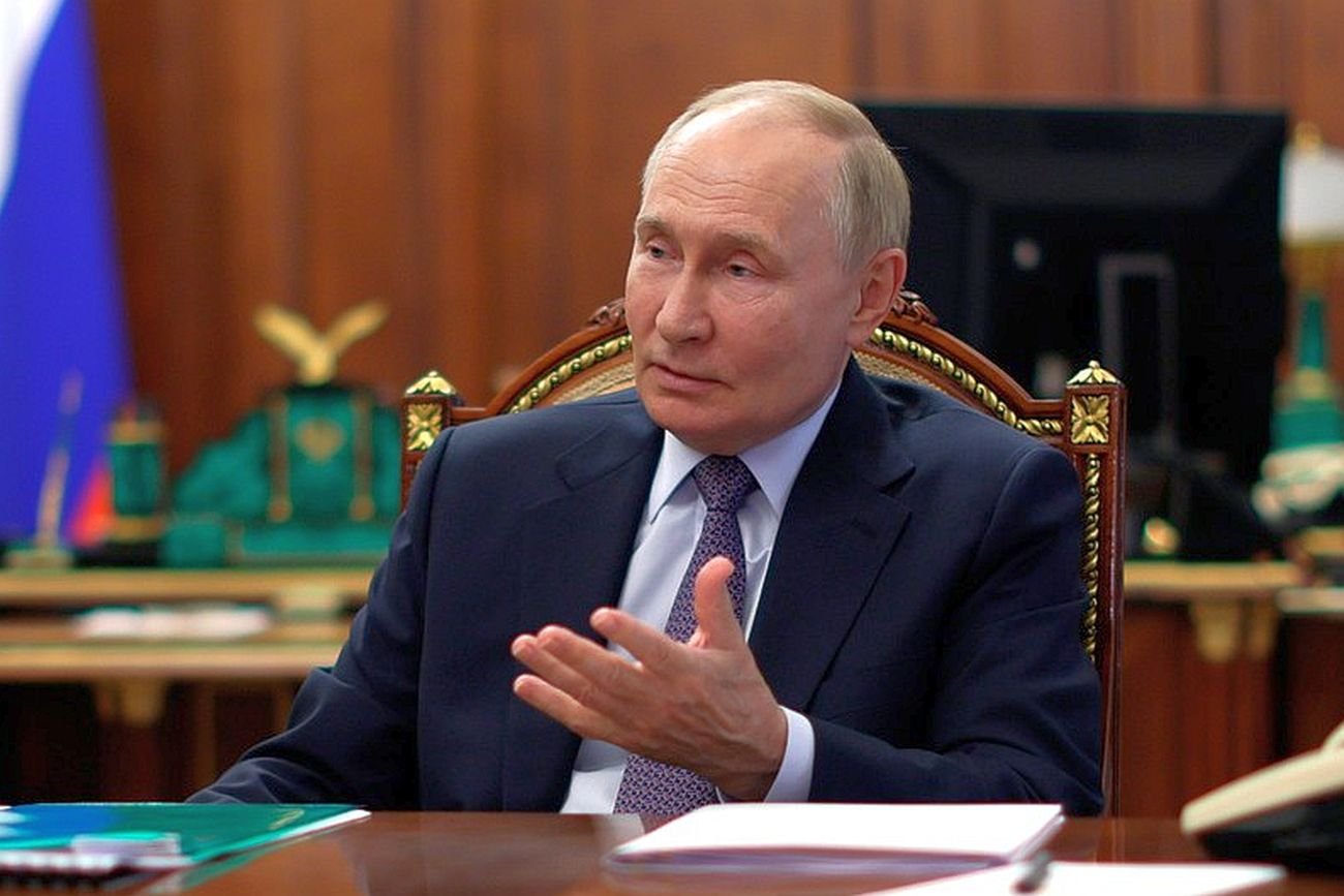 Władimir Putin komplementuje Trumpa. Jest "inteligentny i doświadczony", mówi