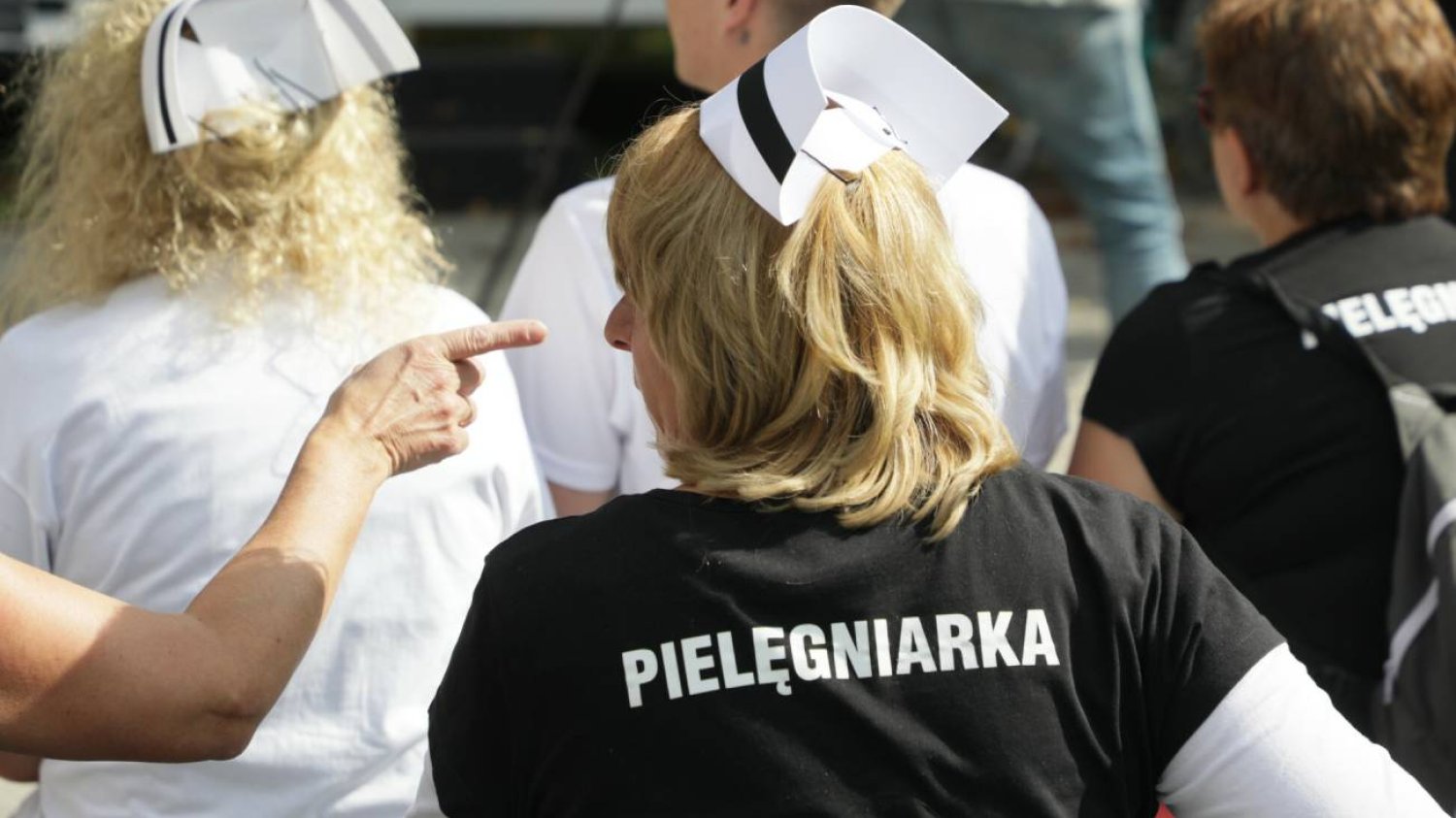 Zawody z wcześniejszą emeryturą. Kto może przejść wcześniej na emeryturę