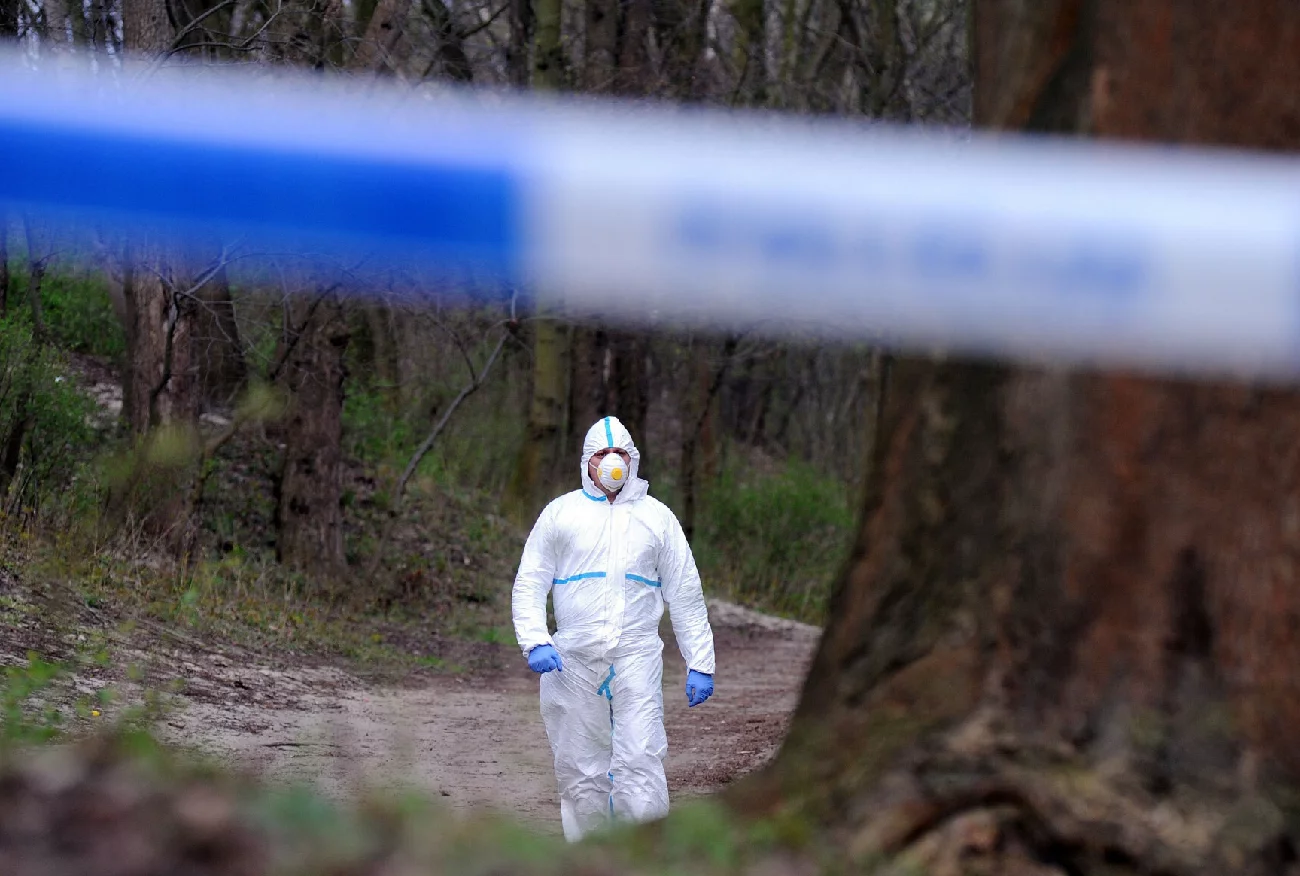 Szabda. Ujrzeli rozkładające się zwłoki dziecka. Rodzice z zarzutami.