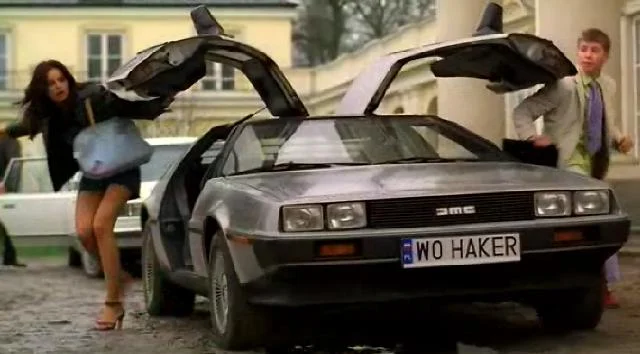 DeLorean zagrał w polskim filmie "Haker" z 2002 roku.