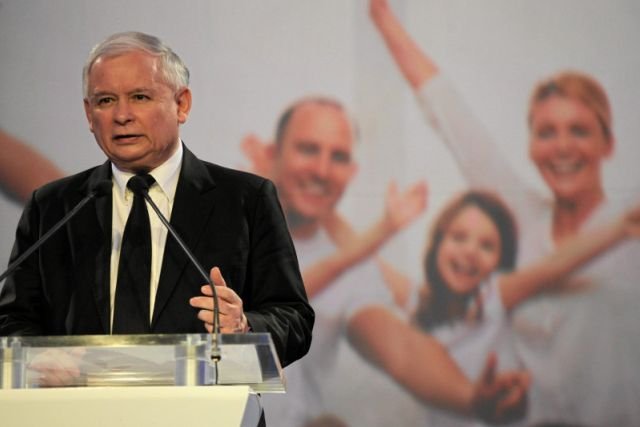 – Komisja śledcza dla wszystkich – proponuje Kaczyński.