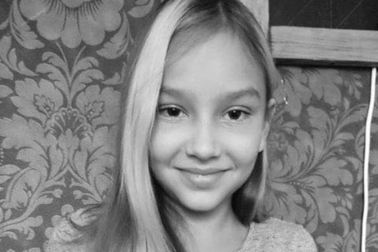 Rosyjska dywersyjno-zwiadowcza grupa rozstrzelała dziewczynkę i jej rodziców – przekazał sekretarz kijowskiej rady miejskiej.