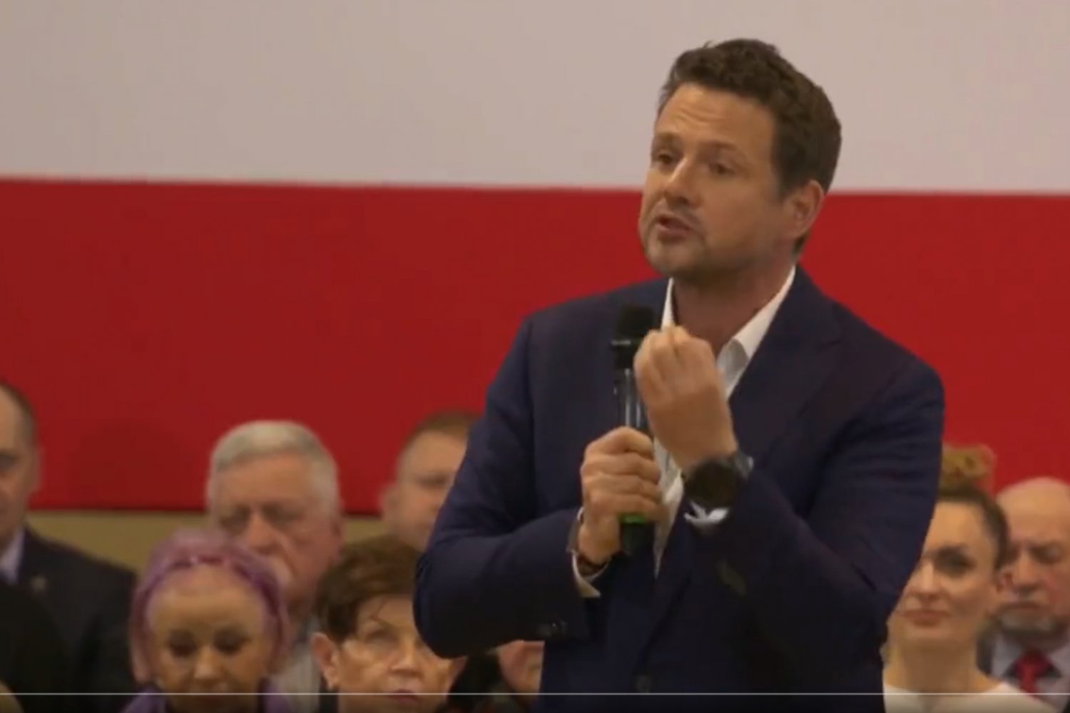 Rafał Trzaskowski podczas wystąpienia w Białej Podlaskiej