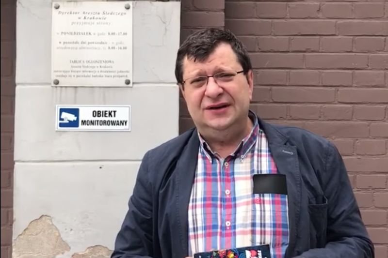 Stonoga spędził dwa lata za kratami.