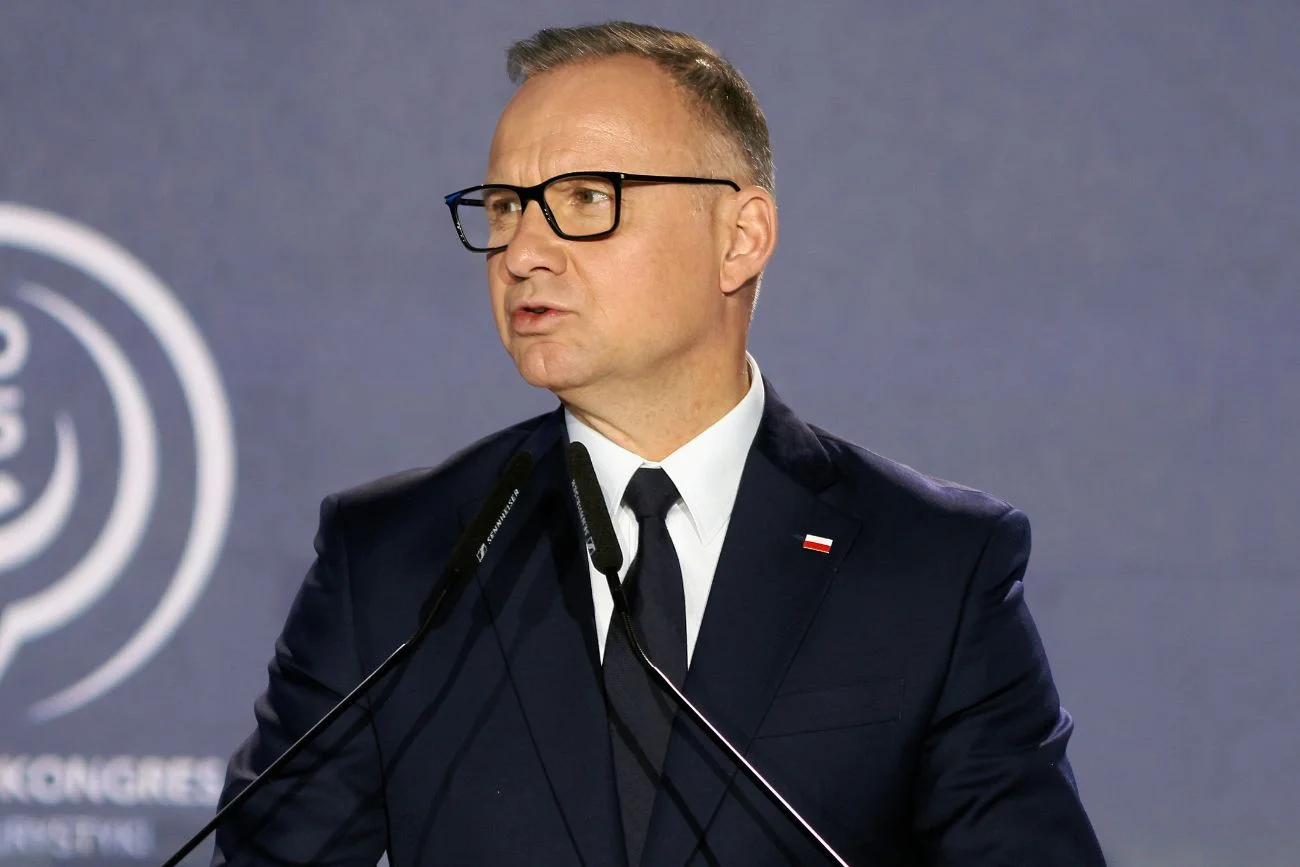 Andrzej Duda gratuluje Nawrockiemu. Wspomniał tez o Trzaskowskim. Duda pogratulował Nawrockiemu. Zwrócił się też do Trzaskowskiego.