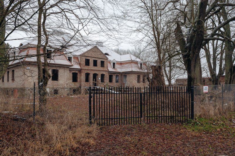 Borkowo Lęborskie, przysiółek Borkówko. Tu znajduje się dworek Daniela Obajtka.