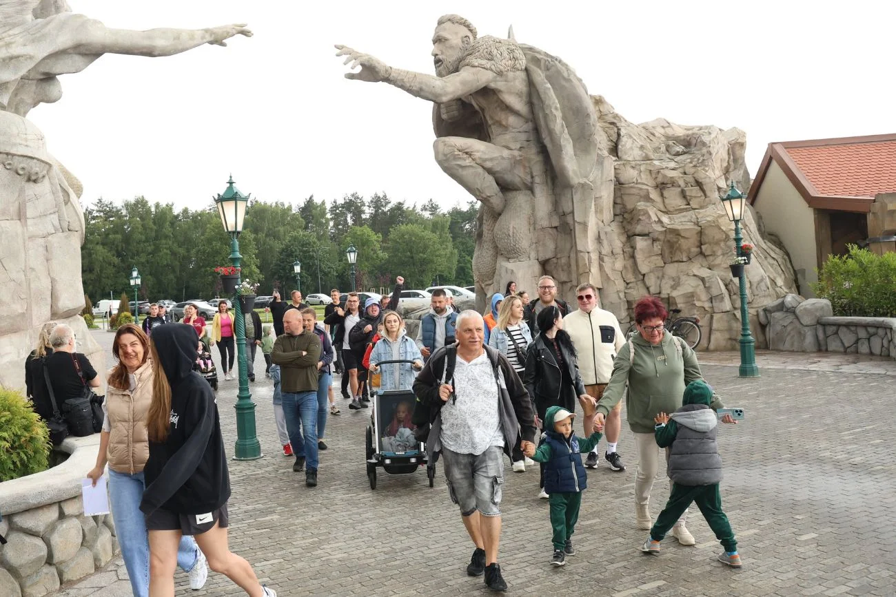 Promocja na bilety do Hossolandu. Park jest sprawdzany przez prokuraturę Hossoland pod lupą prokuratury. Równocześnie ruszyła promocja na bilety