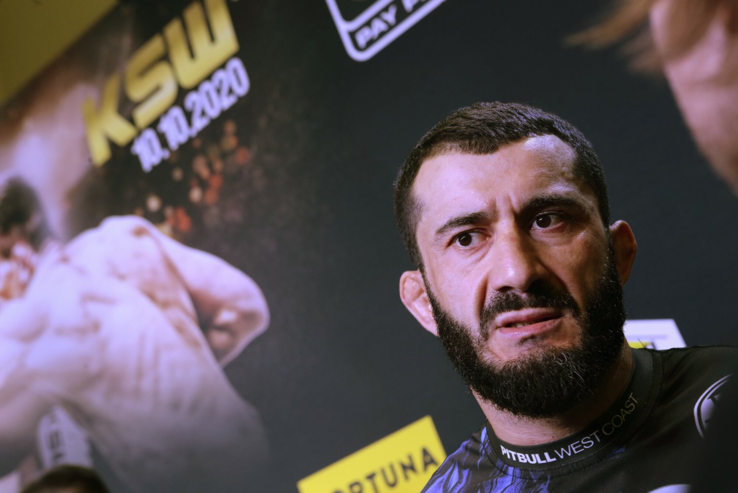 Mamed Chalidow przegrał walkę z Roberto Soldiciem i doznał poważnych urazów głowy