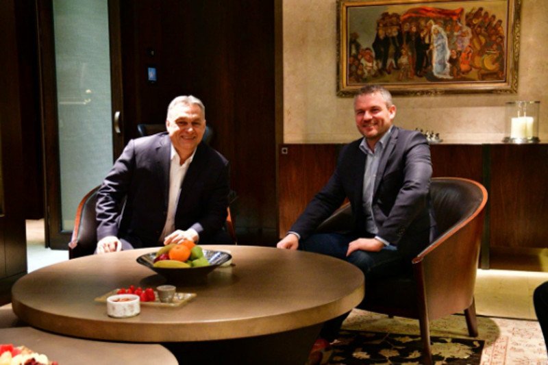 Przywódcy Węgier i Słowacji w Izraelu prowadzą rozmowy bez premiera Morawieckiego.