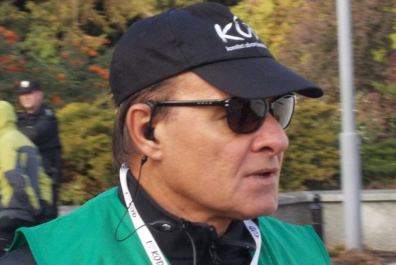 Andrzej Majdan ze straży KOD został pobity w Radomiu.