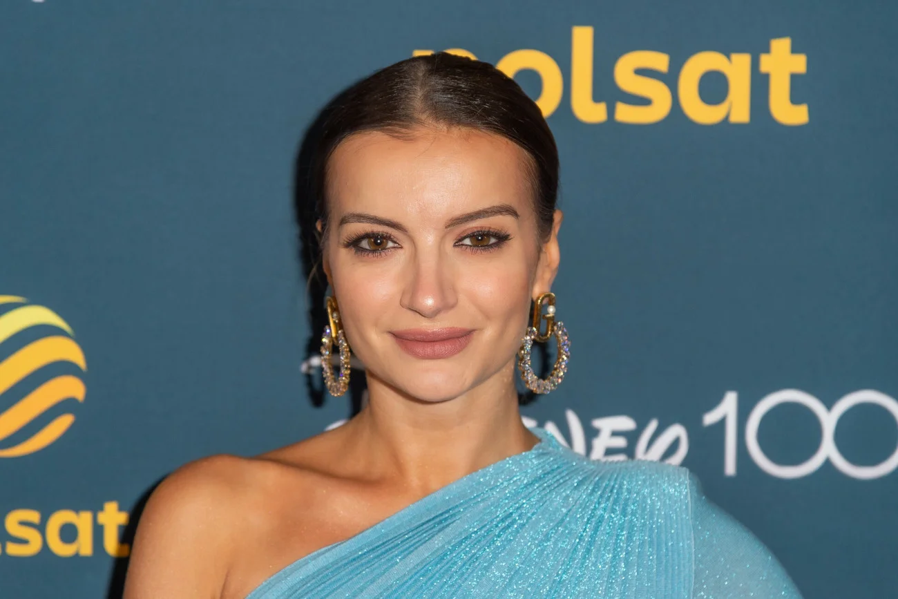 Natalia Janoszek wróciła na Instagram i chwali się rolą w filmie.