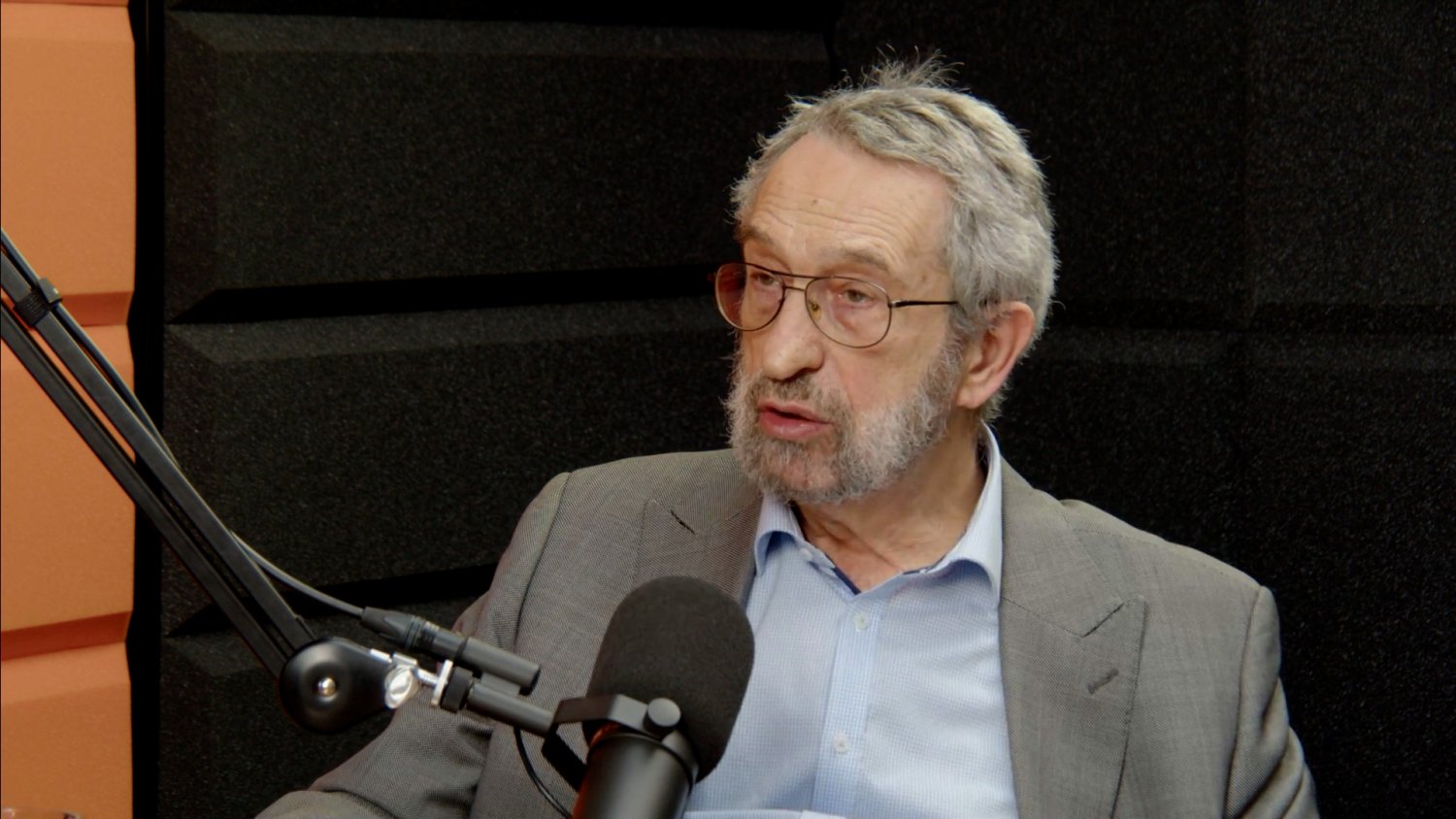 Gościem Jacka Pałasińskiego był tym razem wybitny analityk Eugeniusz Smolar. Gościem Jacka Pałasińskiego był tym razem wybitny analityk Eugeniusz Smolar.