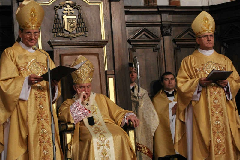 Polscy biskupi pojadą do Watykanu