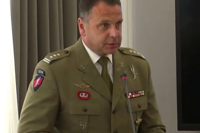 Płk Piotr Gąstał odwołany przez Macierewicza.