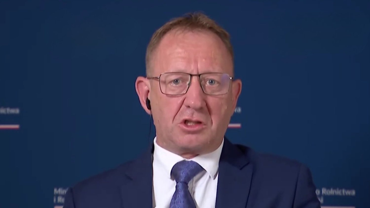 Tłumaczenia Telusa wywołały skrajne emocje w sieci.
