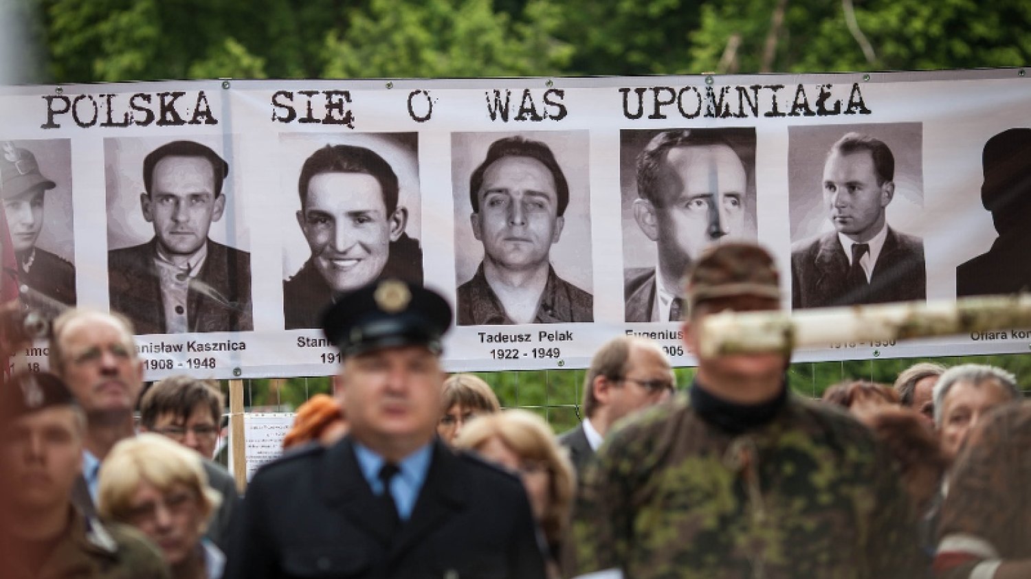 Podczas ekshumacji na tzw. Łączce wydobyto szczątki należące do prawie 200 ofiar komunizmu.