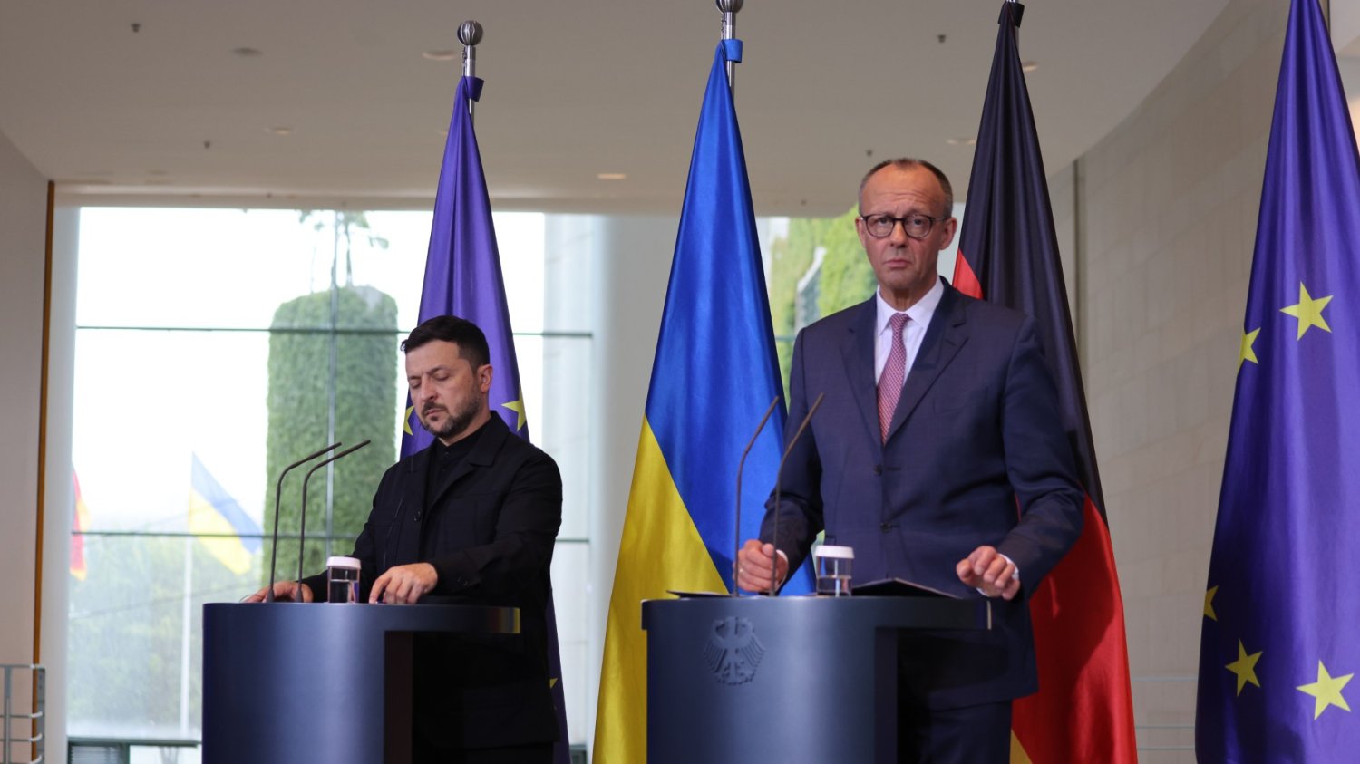 Niemcy mają dość napływu młodych Ukraińców. Kanclerz Niemiec Friedrich Merz i prezydent Ukrainy Wołodymyr Zełenski.