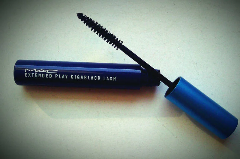 Extended Play Gigablack Lash Mascara MAC