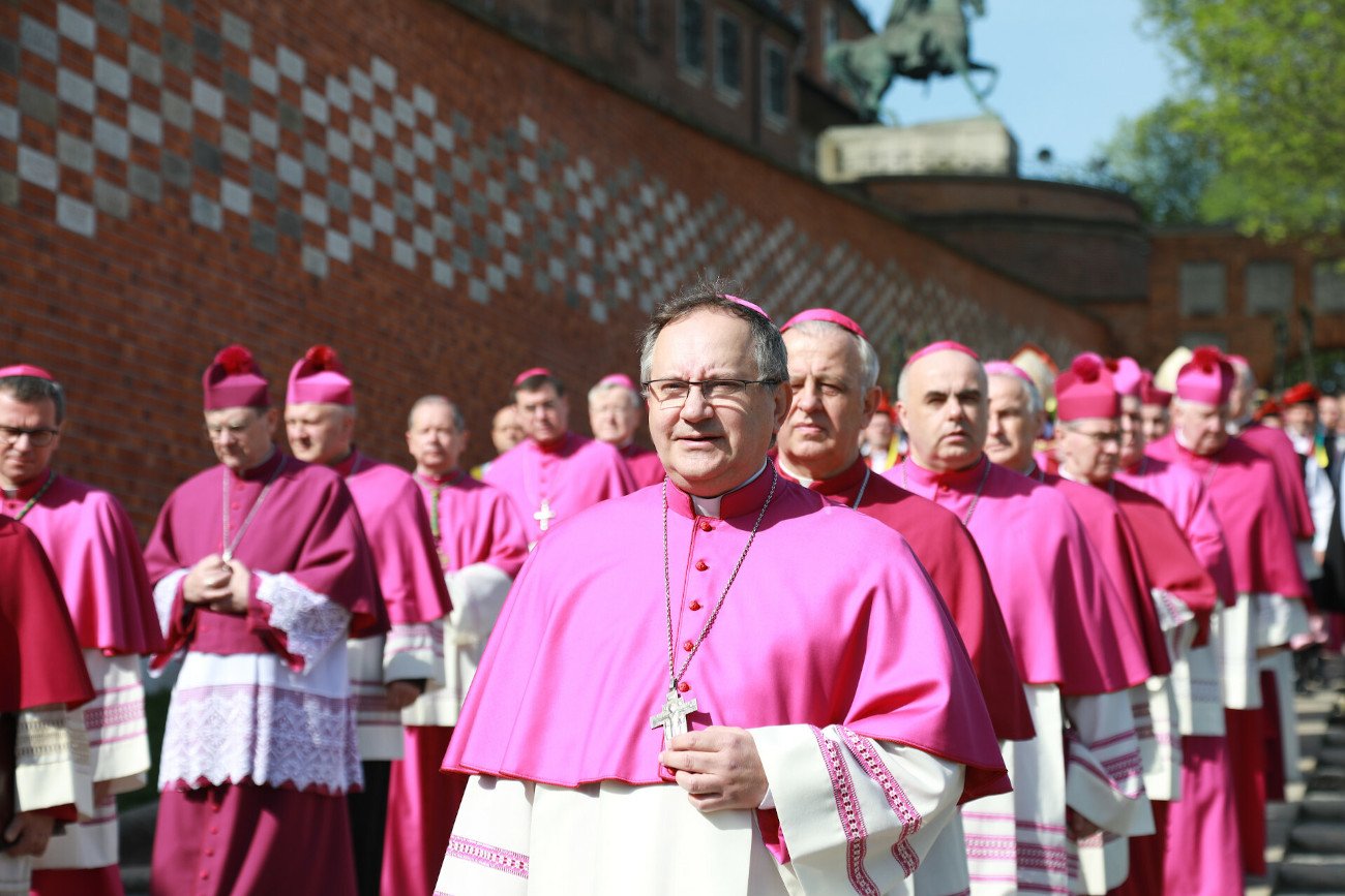 Zlikwidujemy Fundusz Kościelny – obiecuje KO w swoich 100 Konkretach.