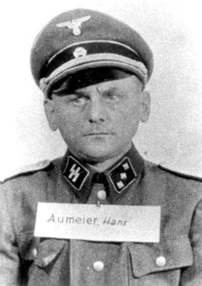 Hans Ausmeier.
