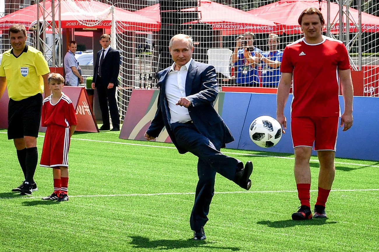 Czyżby Rosjanie znaleźli rozwiązanie na uczestnictwo piłkarskiej reprezentacji w rozgrywkach młodzieżowych?