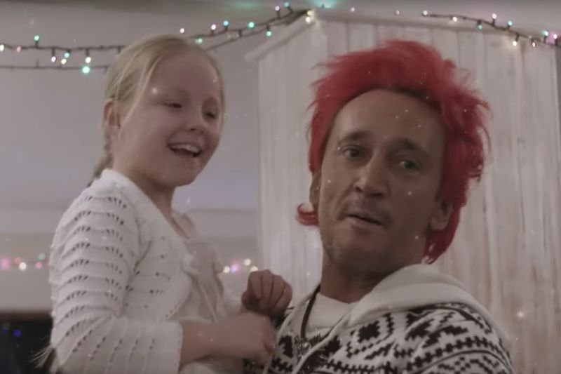 Wokalista zespołu Ich Troje organizuje co roku akcję "Wiśnia dzieciom".