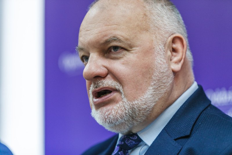 Według portalu Polityka Zdrowotna szef NFZ Andrzej Jacyna złożył w środę dymisję.