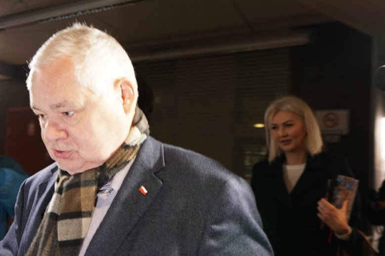 Dyrektor Wojciechowska sama obniżyła sobie pensję.