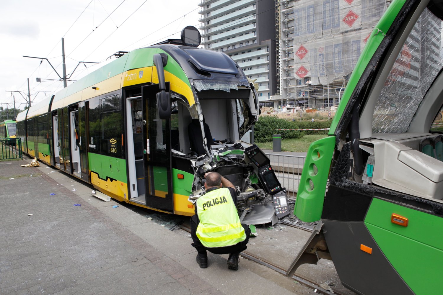 Do zderzenia tramwajów doszło na rondzie Starołęka w Poznaniu
