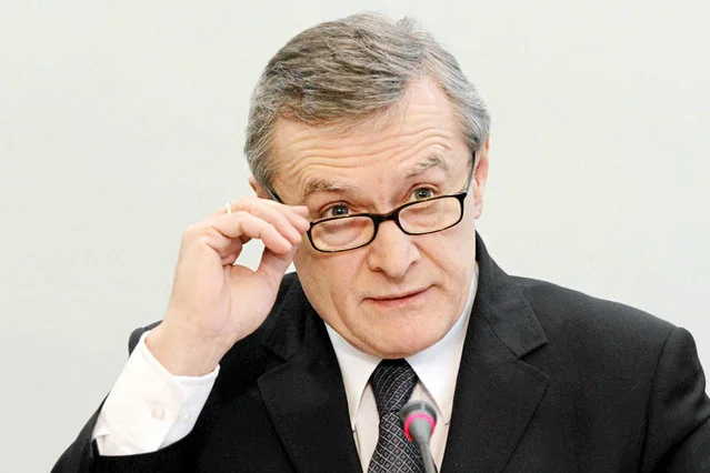 Minister Piotr Gliński o rzekomej współpracy Lecha Wałęsy z SB: "wszyscy wiemy, że tak było".