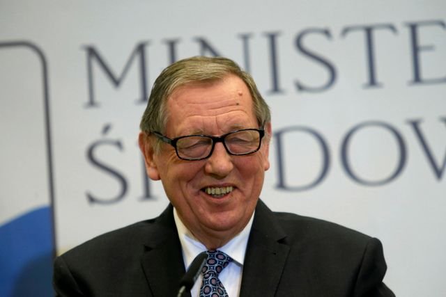 Jan Szyszko skomentował decyzję  o zakazie wycinki Puszczy Białowieskiej. Jego zdaniem, Polsce nie grożą żadne kary.