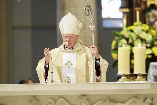 Abp Marek Jędraszewski uczy, jak odróżnić geja od homoseksualisty.