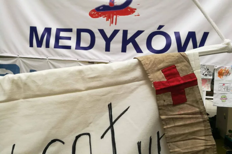 Strajk głodowy wsparła jedna z sanitariuszek Powstania Warszawskiego.